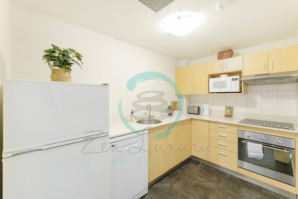 Zen88 Esplanade: 3-Br Luxury Suite Near Waterfront 达尔文 外观 照片